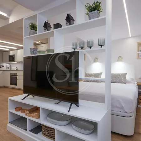 Acogedor En El Eixample Appartamento Barcellona