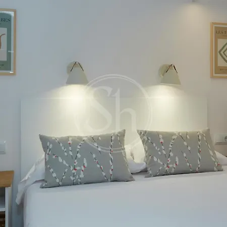 아파트 Stylish Eixample Apartment Near Francesc Macia