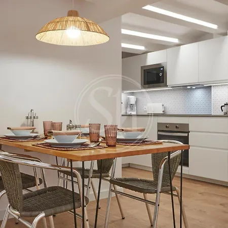 아파트 Stylish Eixample Apartment Near Francesc Macia 바르셀로나